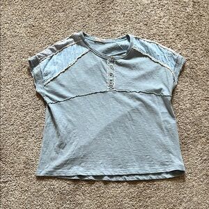 Women’s In Bloom Blue Button Down Shirt Short Sleeve Blouse